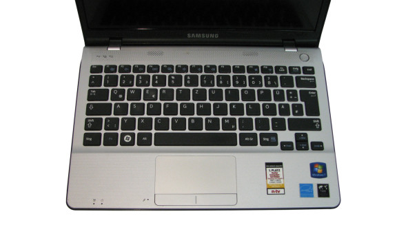 Нетбук Samsung 305U AMD E-450 2Gb RAM 500Gb HDD [11.6"] - нетбук Б/В - 253786