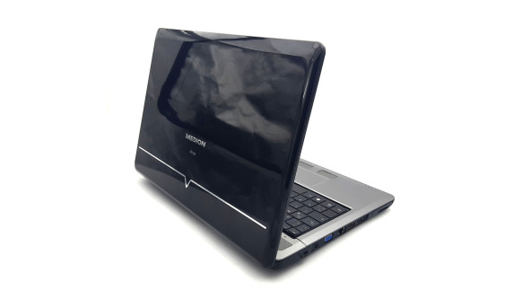 Ноутбук Medion Akoya P6620 Core 2 Duo T6500 3GB RAM 320GB HDD NVIDIA GeForce GT 220M [16"] - ноутбук Б/В - 254487