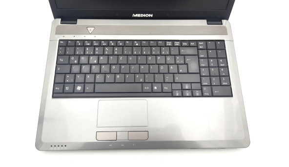 Ноутбук Medion Akoya P6620 Core 2 Duo T6500 3GB RAM 320GB HDD NVIDIA GeForce GT 220M [16"] - ноутбук Б/В - 254487