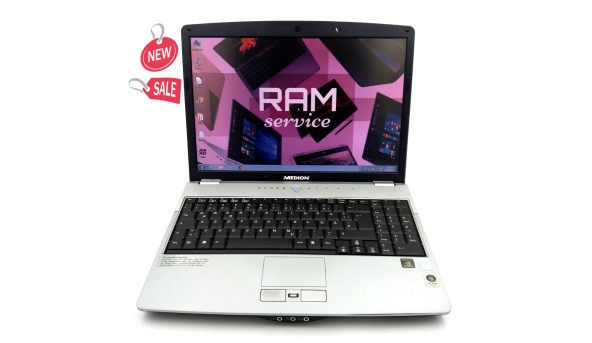 Ноутбук Medion Akoya WIM 2210 Pentium T2390 3 GB RAM 250 GB HDD [15.4"] - ноутбук Б/У