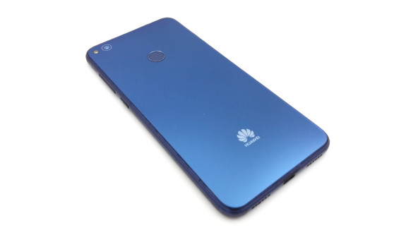 Смартфон Huawei P8 Lite 2017 HiSilicon KIRIN 655 3/16 GB 8/16 MP Android 7.0 [IPS 5.2"] - смартфон Б/У - 254683