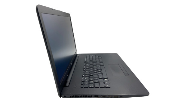 Ноутбук HP 17-bs530ng AMD A9-9420 4GB RAM 320GB HDD [17.3"] - ноутбук Б/В - 255179