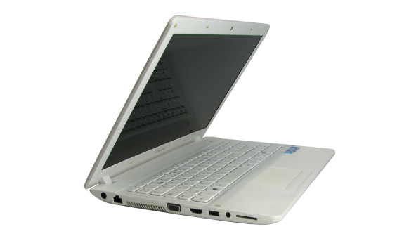 Ноутбук Samsung NP270E5G Intel Celeron 1007U 4Gb RAM 500Gb HDD [15.6"] - ноутбук Б/У - 255195