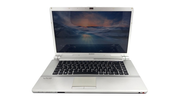 Ноутбук Sony Vaio PCG-3D1M Intel Core 2 Duo T6400 3 RAM 320 HDD ATI Radeon HD 3450/3470 [16"] - ноутбук Б/В - 255227