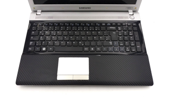 Ноутбук Samsung RV515 AMD E-350 4 GB RAM 500 GB HDD AMD Radeon HD 6470M [15.6"] - ноутбук Б/У