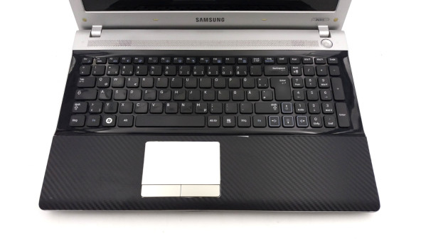 Ноутбук Samsung RV515 AMD E-350 4GB RAM 500GB AMD Radeon HD 6470M [15.6"] - ноутбук Б/В - 255238