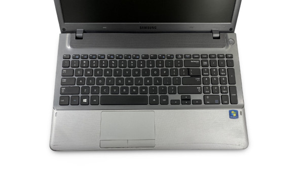 Ігровий ноутбук Samsung NP355V AMD A6-4400M 8 GB RAM 128 GB SSD 500 GB HDD AMD Radeon HD 7670M [15.6''] - Б/В - 260785