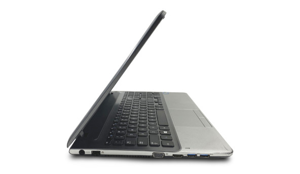Ігровий ноутбук Samsung NP355V AMD A6-4400M 8 GB RAM 128 GB SSD 500 GB HDD AMD Radeon HD 7670M [15.6''] - Б/В - 260785