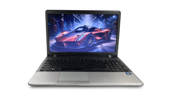 Ігровий ноутбук Samsung NP355V AMD A6-4400M 8 GB RAM 128 GB SSD 500 GB HDD AMD Radeon HD 7670M [15.6''] - Б/В - 260785