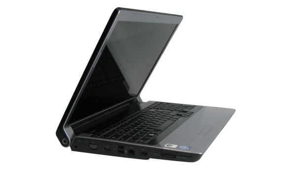 Ноутбук Dell Studio 1735 Intel Core 2 Duo T8100 3Gb RAM 320Gb HDD [17"] - ноутбук Б/У - 260788