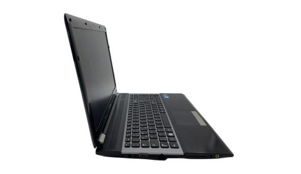 Ноутбук Samsung RC530 Intel Core i7-2630QM 4GB RAM 320GB HDD GeForce GT 540M [15.6"] - ноутбук Б/В - 261043