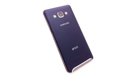Уценка! Смартфон Samsung Galaxy A5 A500H/DS Cortex-A53 2/16 GB 5/13 MP Android 6.0.1 [Super AMOLED 5"] - смартфон Б/У
