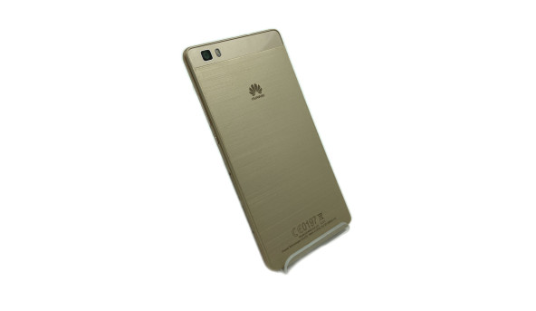 Смартфон Huawei P8 Lite HiSiliconKirin 620 2/16 GB 5/13 MP Android 6.0 [IPS 5"] - смартфон Б/В - 261564