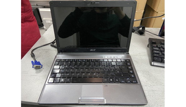 Ноутбук Acer 3810