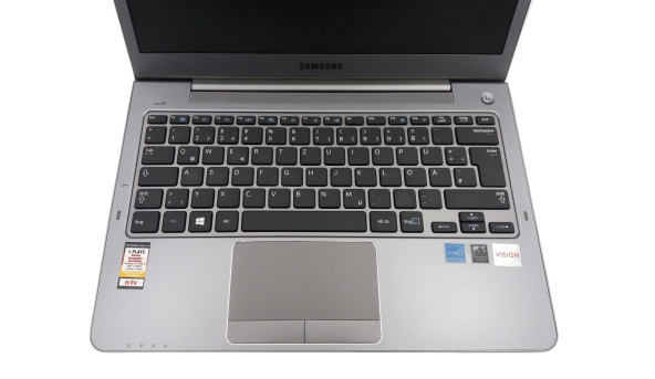 Ноутбук Samsung 535U AMD A4-4355M 6 GB RAM 500 GB HDD [14"] - ноутбук Б/В - 261669