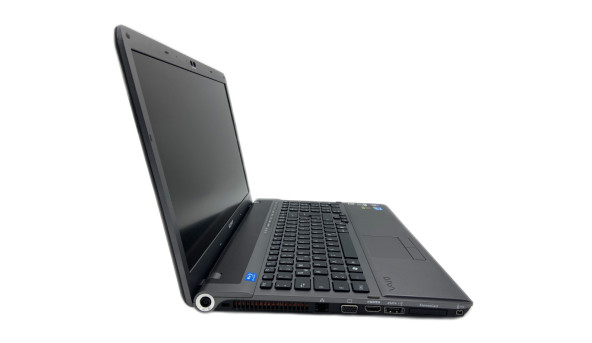 Ноутбук Sony PCG-81112M Intel Core i7-740QM 6GB RAM 320GB HDD [16.4"] - ноутбук Б/В - 261709