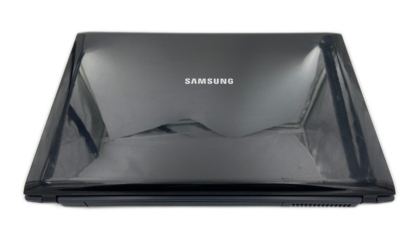 Ноутбук Samsung R522 Intel Core 2 Duo T6400 4GB RAM 320GB HDD ATI Radeon HD 4330 [15.6"] - ноутбук Б/В - 261726