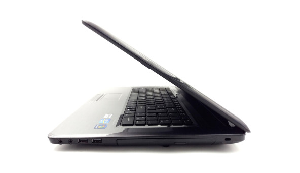 Ноутбук Medion Akoya E7222 Intel Core i3-2370M 4 GB RAM 200 GB HDD [17.3"] - ноутбук Б/В - 261727