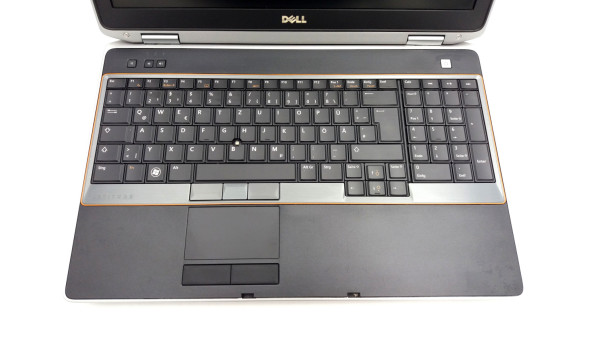 Ноутбук Dell Latitude E6520 Intel Core i5-2520M 8GB RAM 320GB HDD [FullHD 15.6"] - ноутбук Б/У - 261788