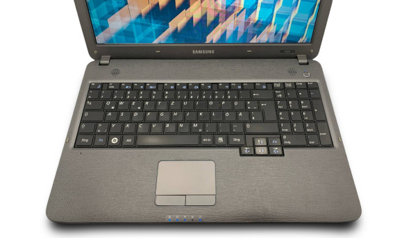 Ноутбук Samsung R528 Intel Celeron T3100 4 GB RAM 250 GB HDD [15.6"] - Б/В - 261804