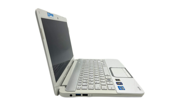 Ноутбук Toshiba L830 Intel Core i3-2367M 6GB RAM 500GB HDD [13.3"] - ноутбук Б/В - 262075