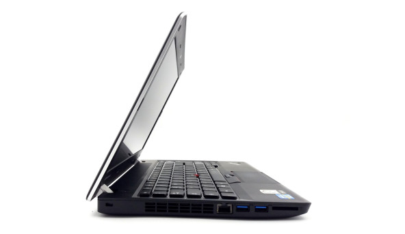 Ноутбук Lenovo ThinkPad Edge E330 Intel Core i3-3110M 4Gb RAM 320Gb HDD [13.3"] - ноутбук Б/У - 262078