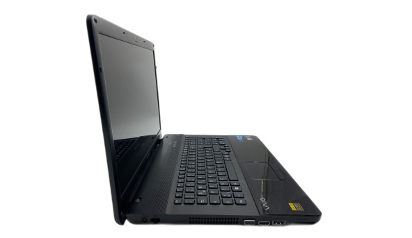 Ноутбук Sony PCG-91112M Intel Core i5-430M 4GB RAM 320GB HDD [17.3"] - ноутбук Б/В - 262079