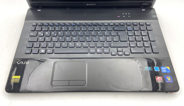Ноутбук Sony PCG-91112M Intel Core i5-430M 4GB RAM 320GB HDD [17.3"] - ноутбук Б/В - 262079