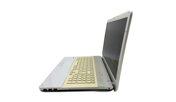 Ноутбук Sony PCG-91111M Intel Core i3-370M 4GB RAM 320GB HDD [17.3"] - ноутбук Б/У - 262080