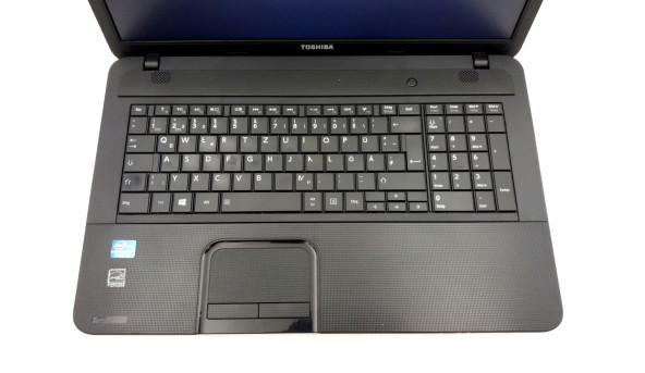 Ноутбук Toshiba Satellite C870 Intel Core I3-3120M 4 GB RAM 320 GB HDD [17.3"] - ноутбук Б/В - 262086