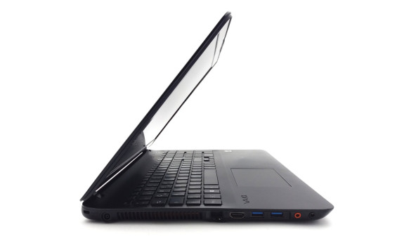Ноутбук Sony Vaio SVF152A29M Intel Core i7-3537U 8GB RAM 320GB HDD NVIDIA GeForce GT 740M [15.6"] - ноутбук Б/У - 262106