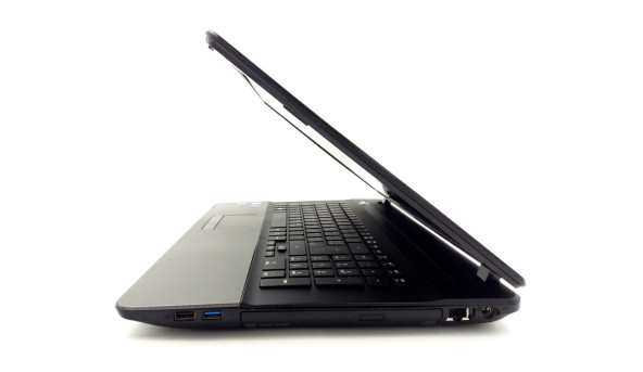 Ноутбук Packard Bell Intel Core I7-2670QM LS11HR 4GB RAM 640GB HDD AMD Radeon HD 6650M [17.3"] - ноутбук Б/В - 262141