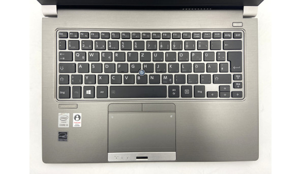 Ноутбук Toshiba Z30-B Intel Core i5-5200U 4GB RAM 20GB SSD [13.3"] - ноутбук Б/В - 262160