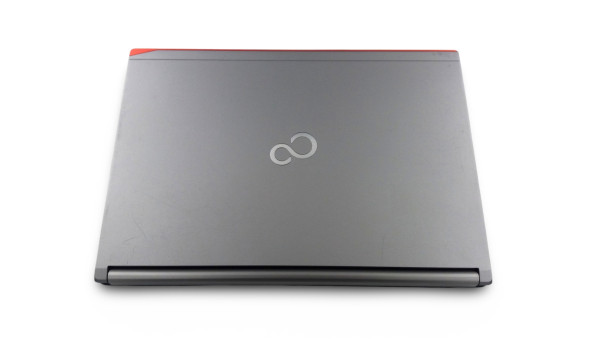 Ноутбук Fujitsu LifeBook E736 Intel Core I5-6200U 8 GB RAM 250 GB SSD [IPS 13.3" FullHD] - Б/У - 273761