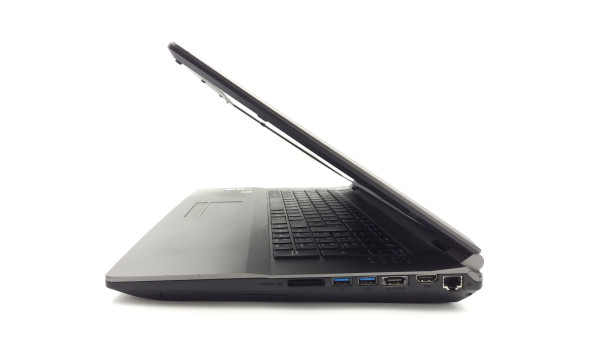 Ігровий ноутбук Clevo W370ST i7-4700MQ 8GB RAM 60GB SSD 1TB GeForce GTX 765 [17.3" FullHD] - ноутбук Б/В - 283412
