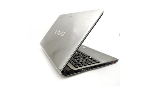 Ноутбук Sony Vaio PCG-XXX Intel Core i3-2370M 8 GB RAM 750 HDD [15.6"] - ноутбук Б/В - 283413
