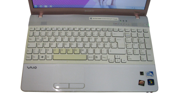 Ноутбук Sony Vaio PCG-71213M Intel Pentium P6200 4Gb RAM 250 Gb HDD ATI Mobility Radeon HD 5470 15.5" Б/У - 283431