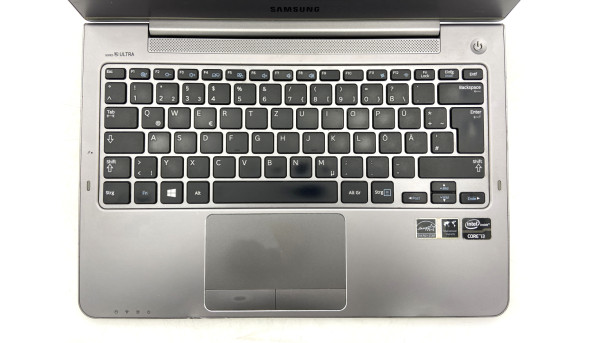 Ноутбук Samsung NP530 Intel Core i5-3317U 6GB RAM 256GB SSD [13.3"] - ноутбук Б/В - 283434