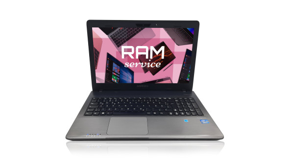 Ноутбук Medion Akoya E6232 Intel Core i3-3110M 4 GB RAM 1000 GB HDD [15.6"] - ноутбук Б/В - 283694