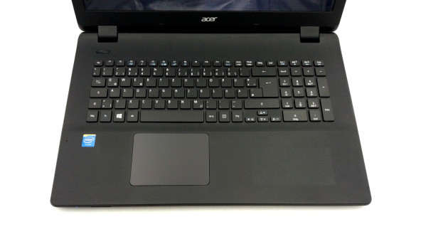 Ноутбук Acer Aspire ES1-711 Intel Celeron N2940 8 GB RAM 250 GB HDD [17.3"] - ноутбук Б/В - 283706