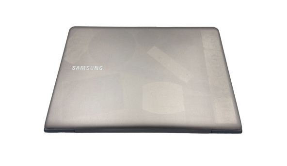 Ноутбук Samsung 530U Intel Core i5-2467M 8 GB RAM 120 GB SSD [13.3"] - ноутбук Б/В