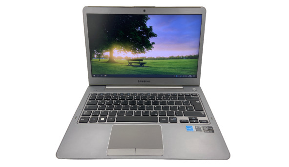 Ноутбук Samsung 530U Intel Core i5-2467M 4 GB RAM 120 GB SSD [13.3"] - ноутбук Б/У