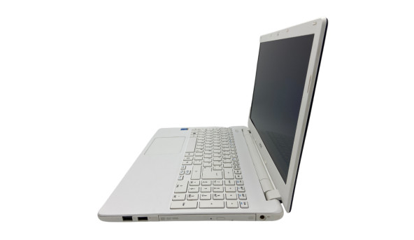 Ноутбук Acer V3-572 Intel Core i3-4030U 8 GB RAM 128 GB SSD [15.6"] - ноутбук Б/У - 283768