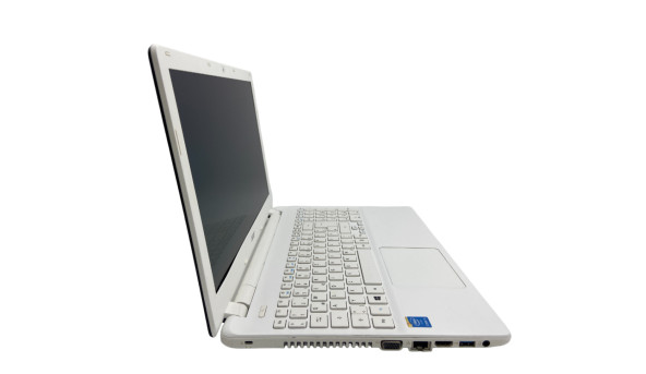 Ноутбук Acer V3-572 Intel Core i3-4030U 8 GB RAM 128 GB SSD [15.6"] - ноутбук Б/У - 283768