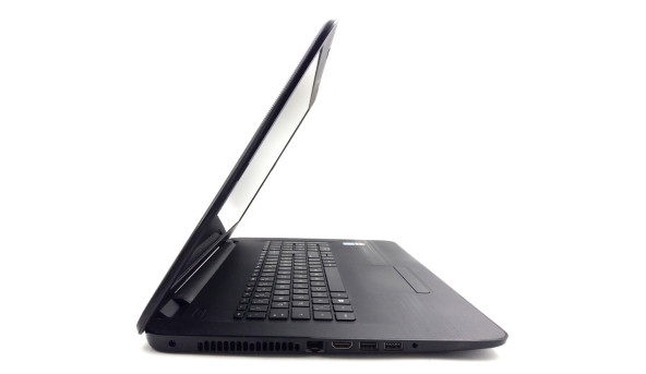 Ноутбук HP 17-x070ng Intel Core I5-7200U 8GB RAM 320GB HDD AMD Radeon R7 M340 [17.3"] - ноутбук Б/У - 283773