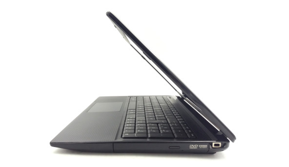 УЦІНКА! Ноутбук Asus R503A Intel Celeron 1000M  4 GB RAM 320 GB HDD [15.6"] - ноутбук Б/В