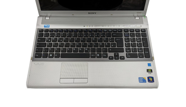 Ноутбук Sony VAIO PCG-81212M Core I5-520M 8 RAM 500 HDD NVIDIA GeForce GT 330M [15.6" FullHD] - ноутбук Б/В - 283831