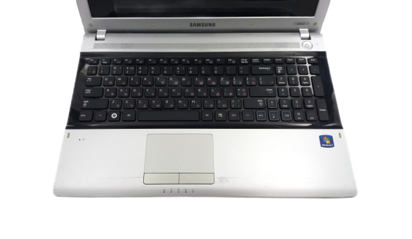 Ноутбук Samsung RV513 AMD E-350 4 GB RAM 320 GB HDD [15.6"] - ноутбук Б/В - 283938