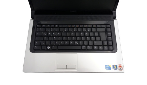 Ноутбук Dell Studio 1557 Intel Core I7-720QM 6 GB RAM 500 GB HDD ATI Radeon HD 4570 [15.6"] - ноутбук Б/В - 284000