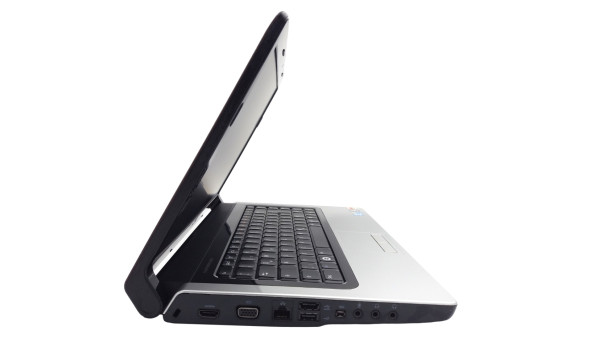 Ноутбук Dell Studio 1557 Intel Core I7-720QM 6 GB RAM 500 GB HDD ATI Radeon HD 4570 [15.6"] - ноутбук Б/В - 284000